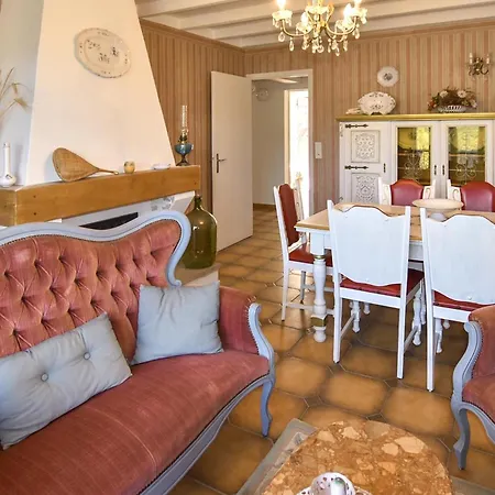 2 Bedroom In Holiday home *